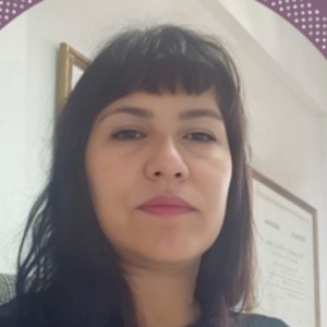 Deborah Fabrizio, Contadora Pública y Licenciada en Administración